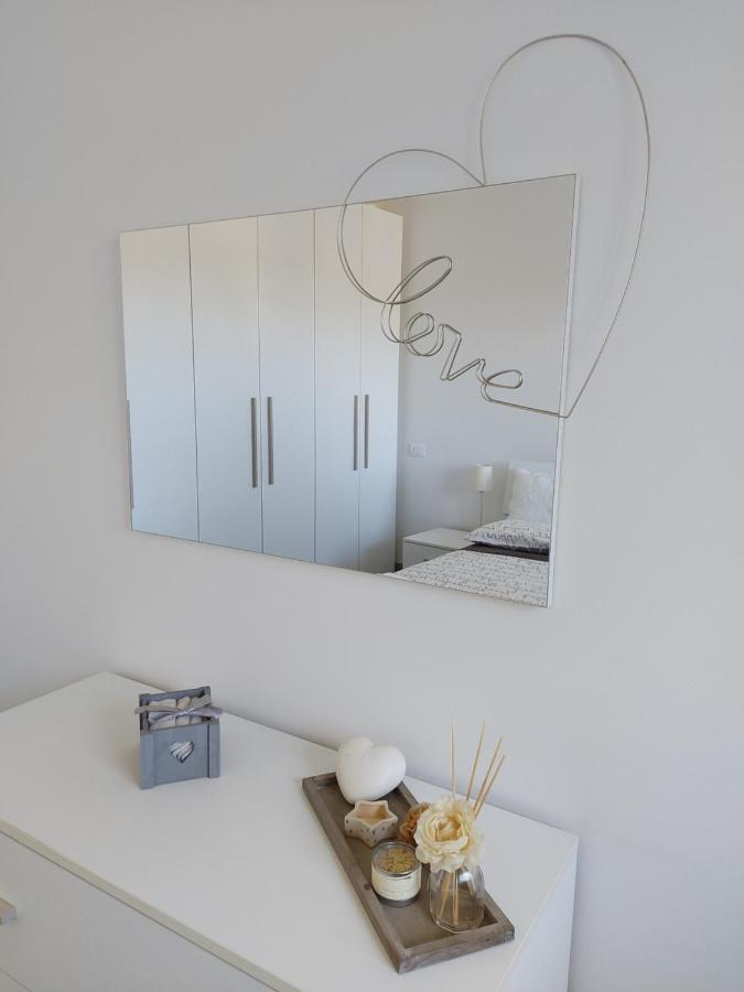 La Pineta - Delightful Small Apartment Near The City Center 라킬라 외부 사진