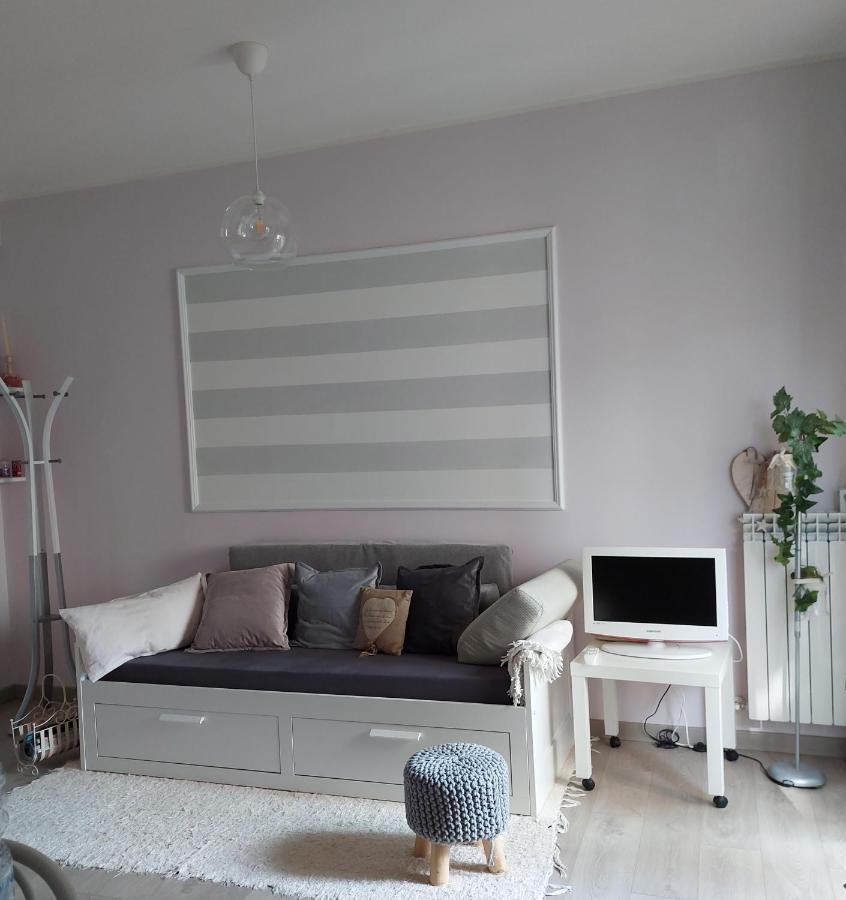 La Pineta - Delightful Small Apartment Near The City Center 라킬라 외부 사진